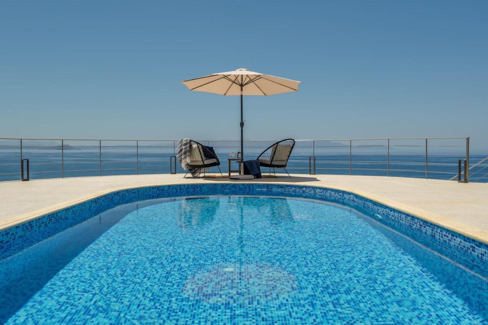 Chorafakia Villa Hemera Ocean View Private Heated Pool מראה חיצוני תמונה